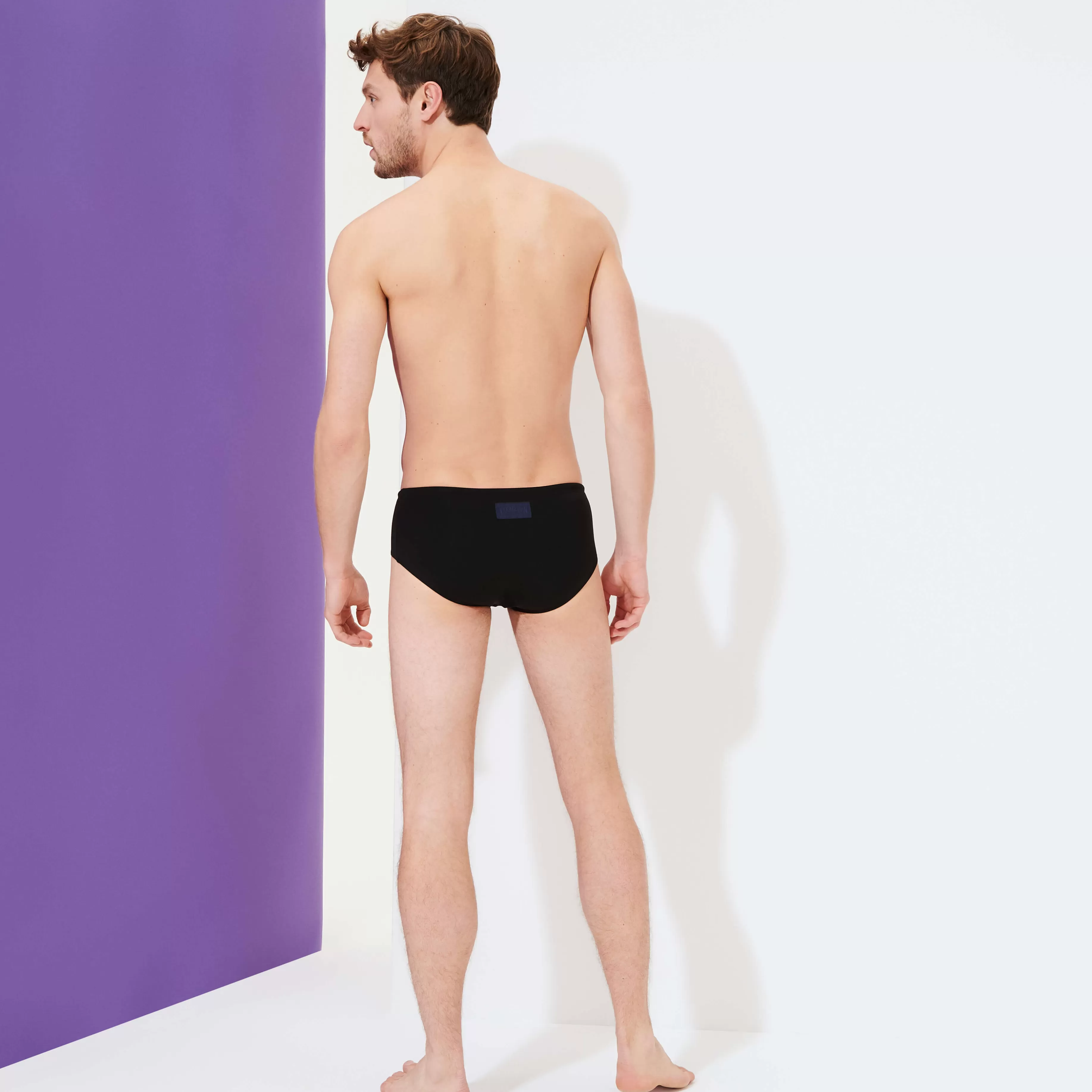 Shop Vilebrequin Slip De Bain Homme Uni Noir/Noir